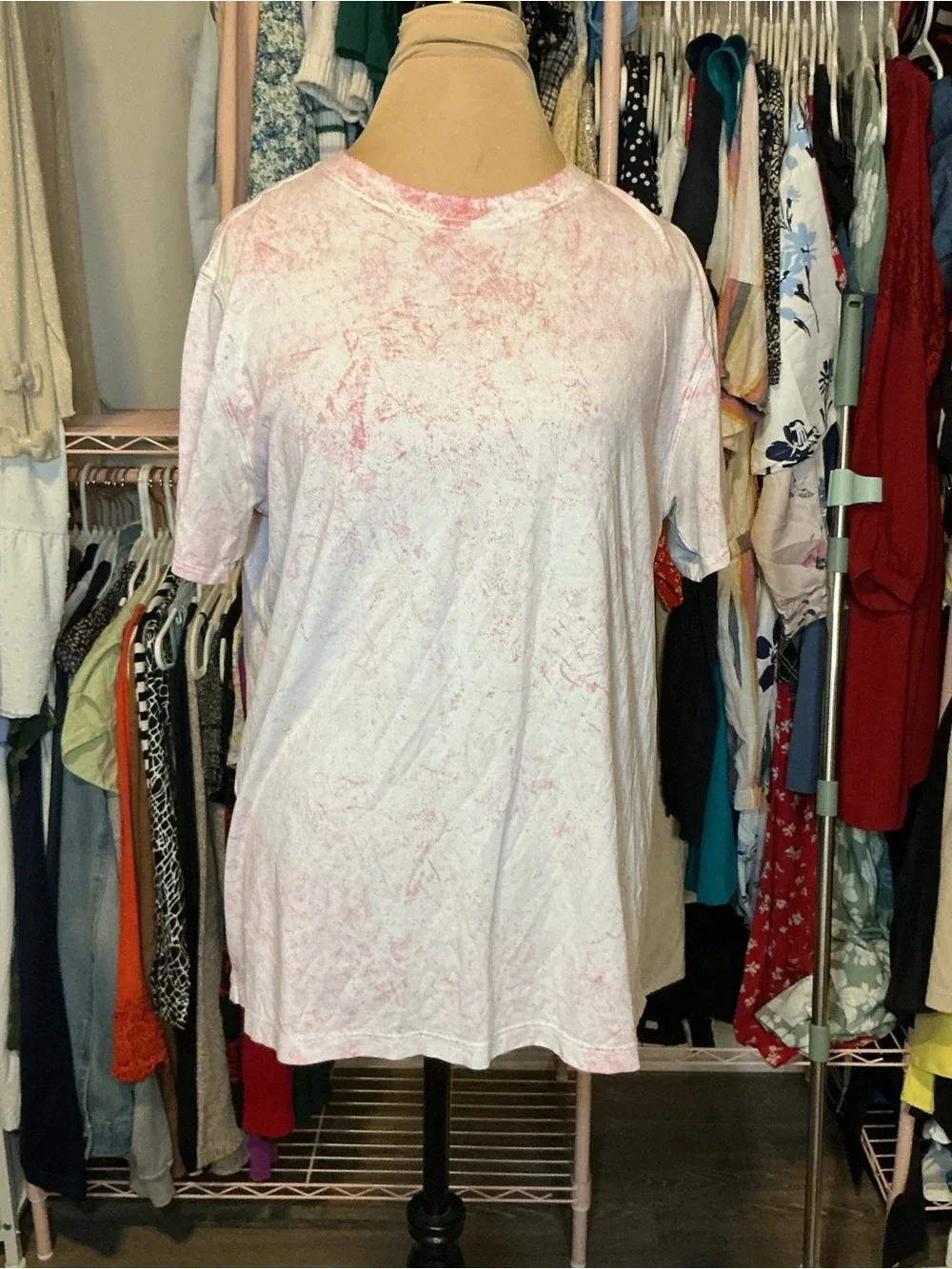 Short Sleeve Crewneck T‑Shirt in Light Pink Wash